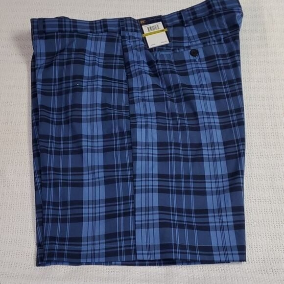 Jack Nicklaus Black Iris Golf Flat Fronts Sz. 44W Shorts with Pockets - Picture 1 of 10